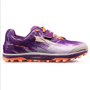 CLOSET CLEANOUT!! Altra King MT 1.5